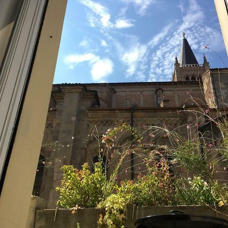 Il Balcone Dell'Angiol D 'Or Apartment Parma Bagian luar foto