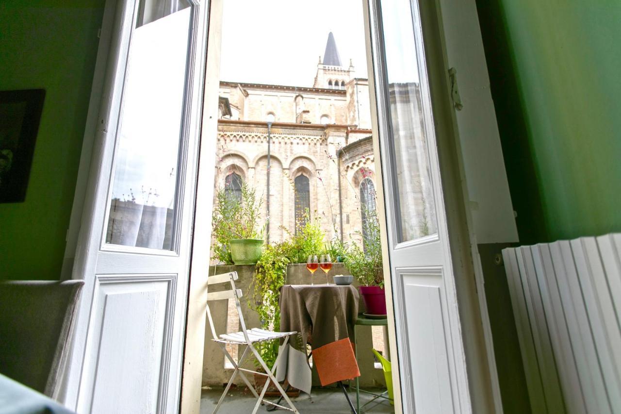 Il Balcone Dell'Angiol D 'Or Apartment Parma Bagian luar foto