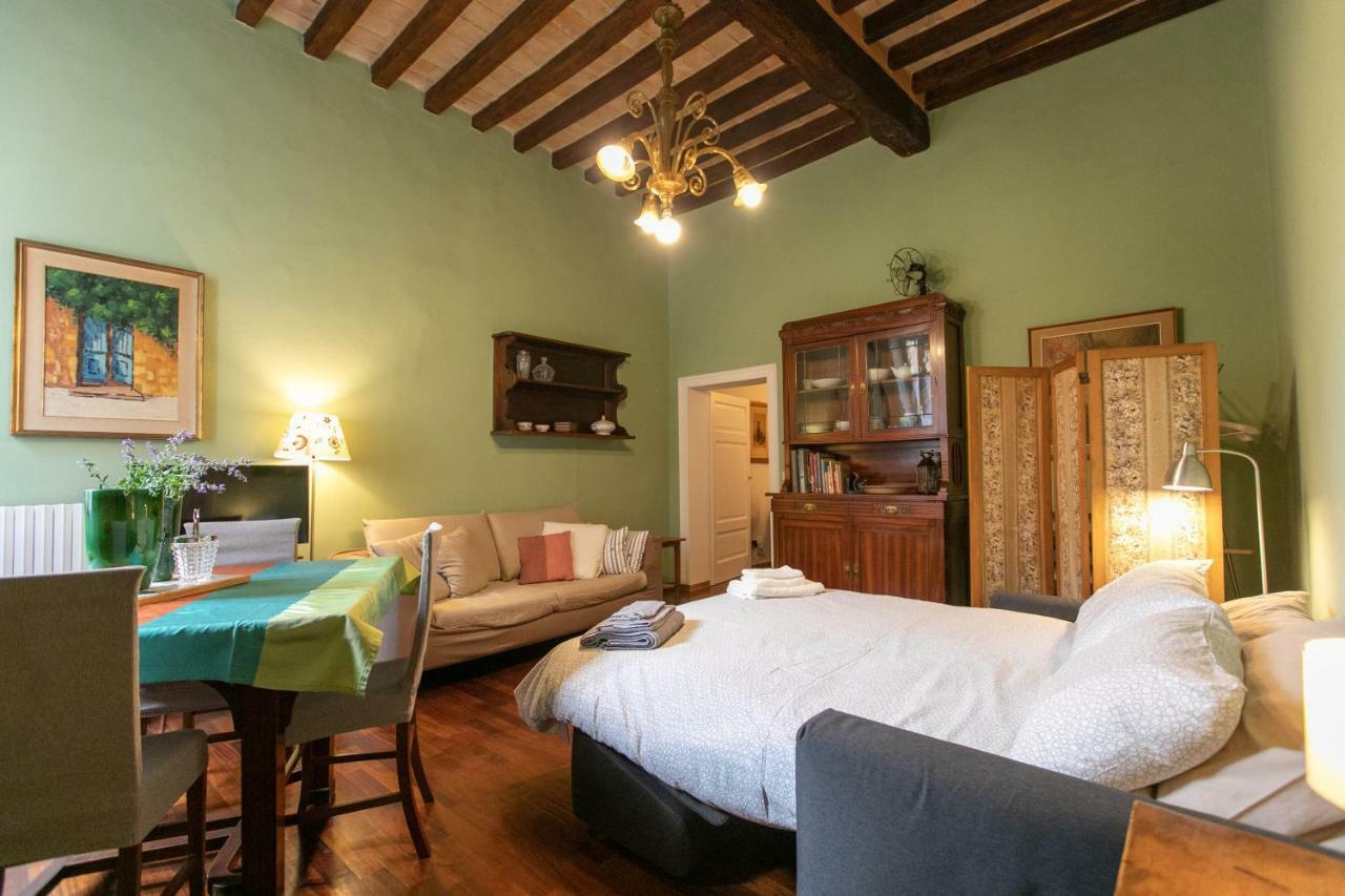 Il Balcone Dell'Angiol D 'Or Apartment Parma Bagian luar foto